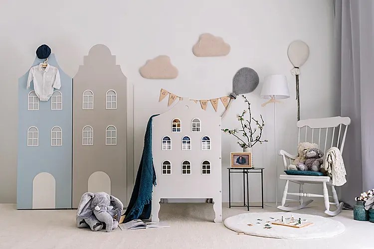 Popielata szafa domek H8-C96