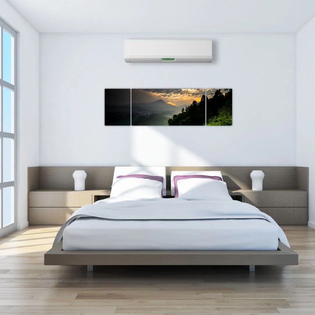 Obraz - zielony górski krajobraz (170x50 cm)
