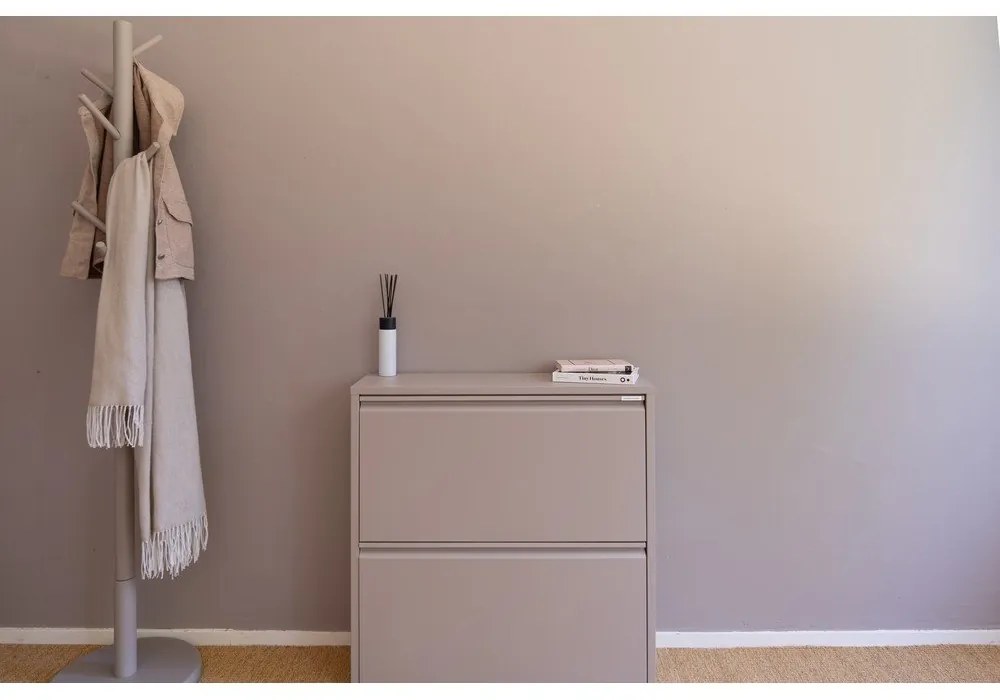 Szarobrązowa metalowa uchylna szafka na buty 75x77,5x22,5 cm Billy – Spinder Design