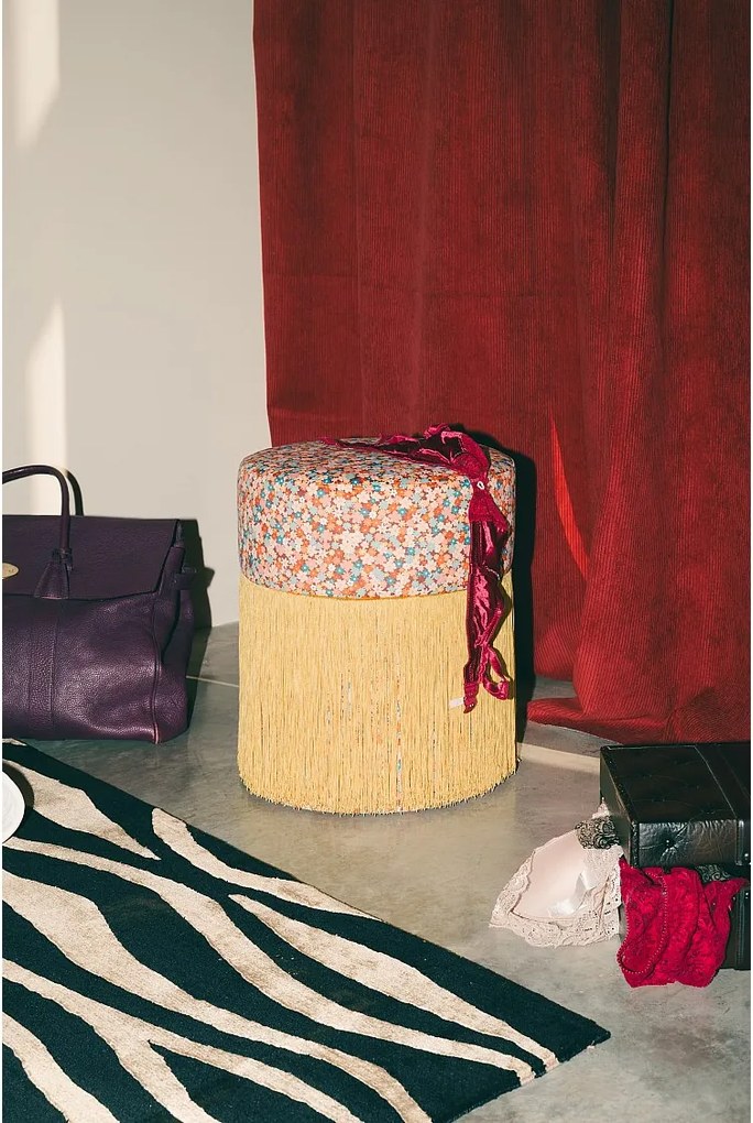 Pufa z aksamitu OTTOMAN