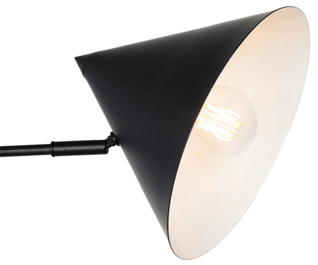 Designerska lampa ścienna czarna regulowana - TriangoloDesignerski Oswietlenie wewnetrzne