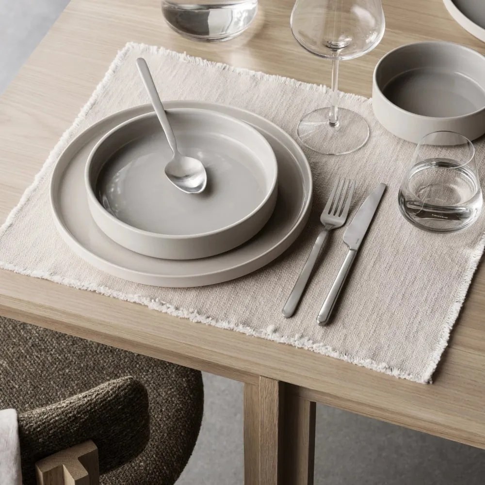 Tekstylna mata stołowa 35x45 cm Lineo – Blomus