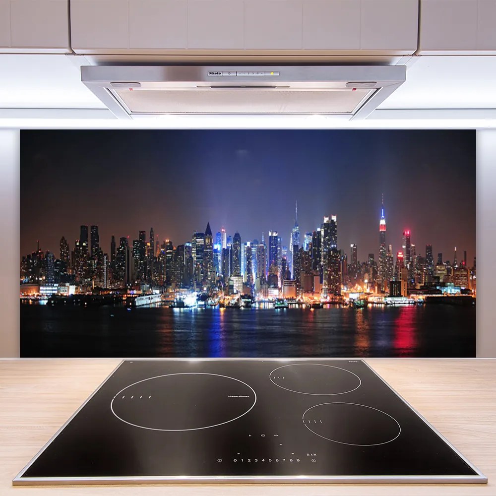 Szkło do Kuchni na Ścianę Miasto Nad Brzegiem Kanału