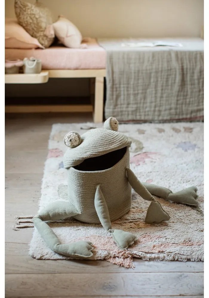 Jasnozielony tekstylny dziecięcy kosz na zabawki ø 23x35 cm Fred the Frog – Lorena Canals