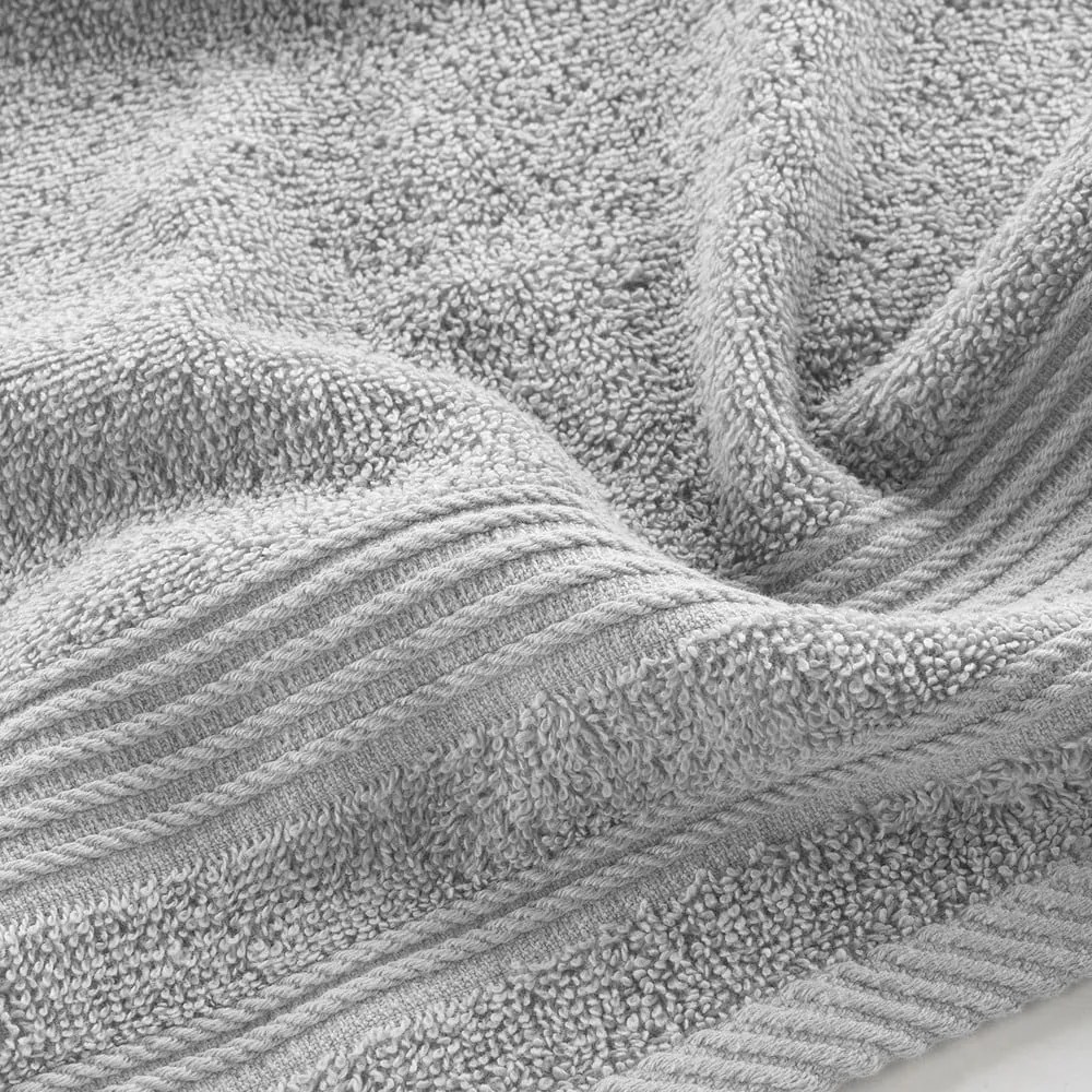 Jasnoszary bawełniany ręcznik frotte 30x50 cm Tendresse – douceur d'intérieur