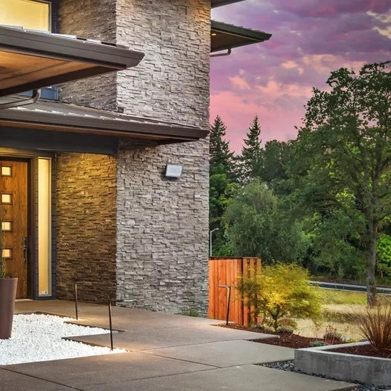 Lampa solarna z pilotem - N32 M9-C80