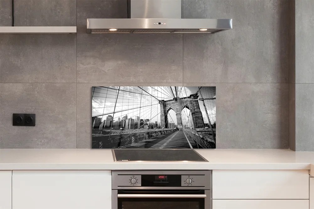 Panel szklany do Kuchni Most na Tle Wieżowców