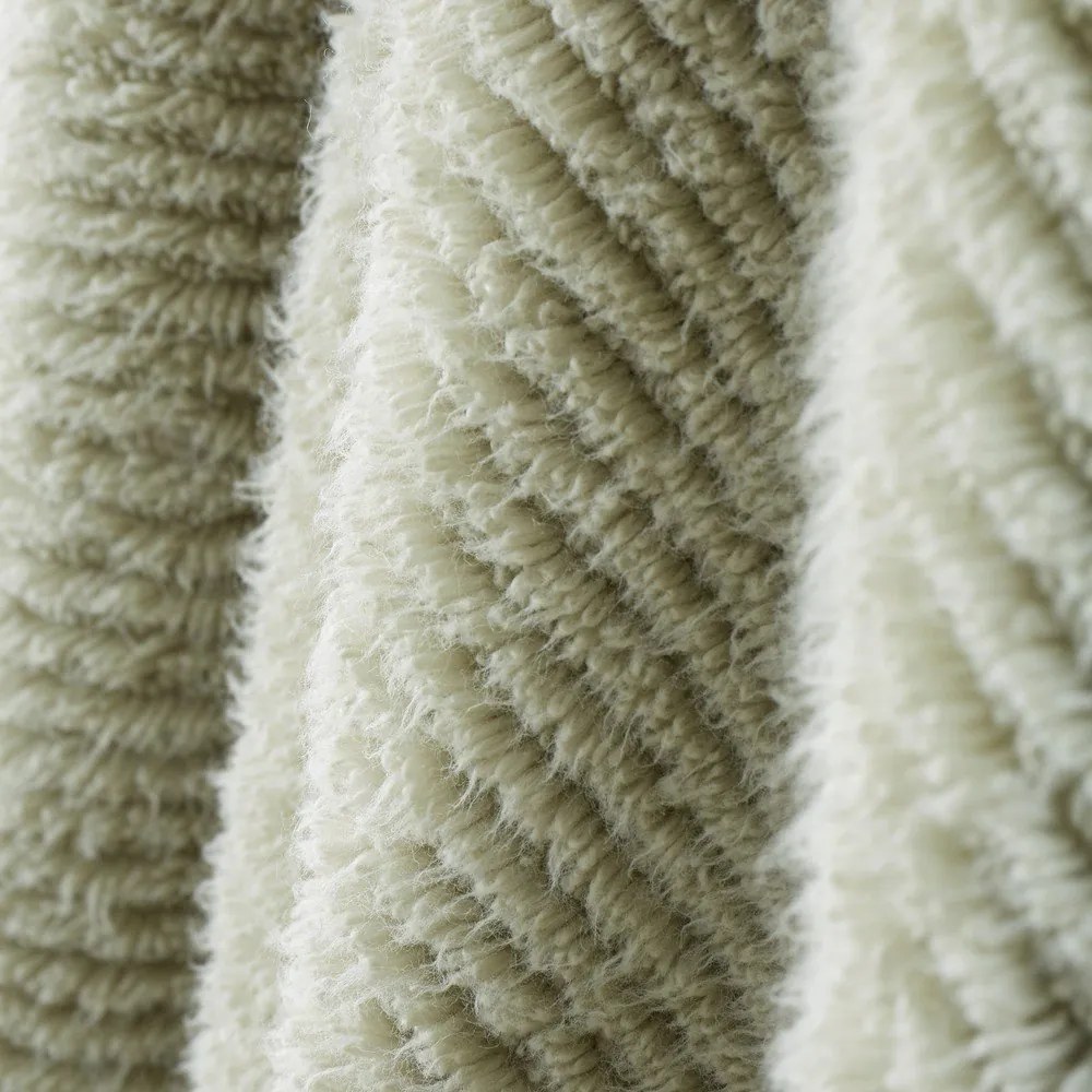 Jasnozielony bawełniany ręcznik kąpielowy 100x150 cm Soft Zero Twist Spa Towel – Bianca