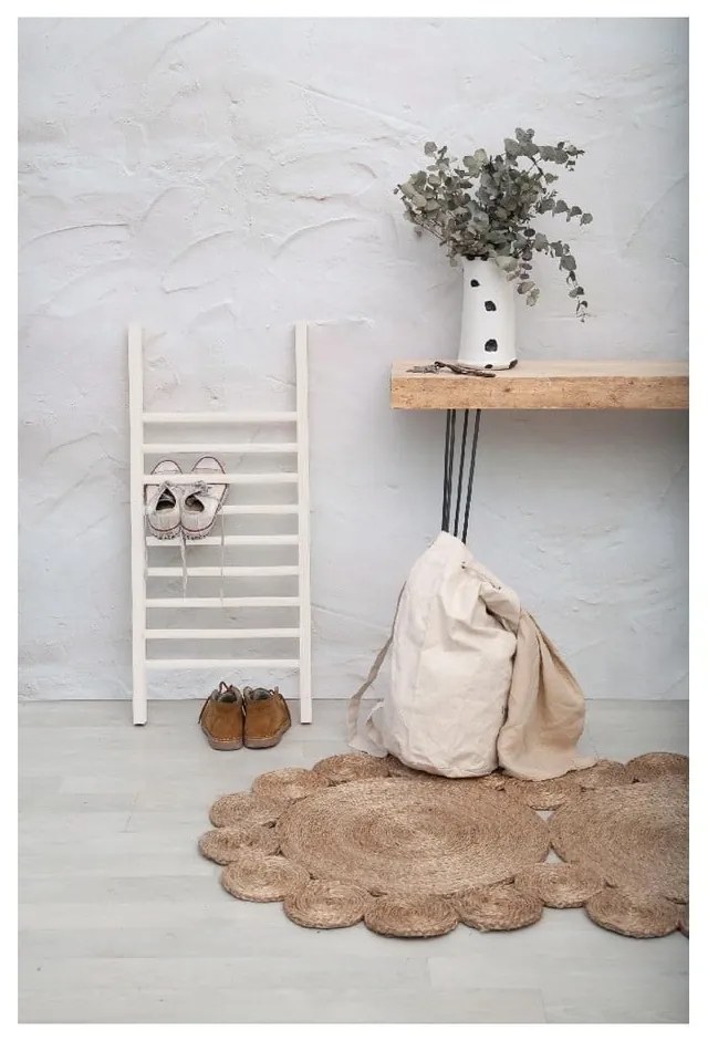 Kremowa drabinka do odkładania butów Really Nice Things S White, wys. 90 cm