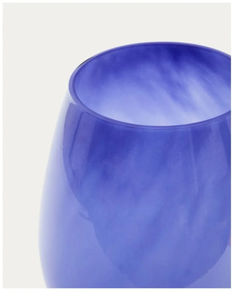 Niebieski szklany wazon (wysokość 26 cm) Kelse – Kave Home