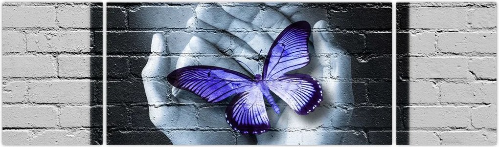 Obraz - Fioletowy motyl na ścianie (170x50 cm)