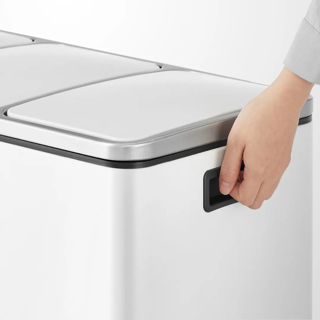 Kosz do segregacji odpadów SORT, 54l (3x18l) + worki na śmieci, biała Jurhan