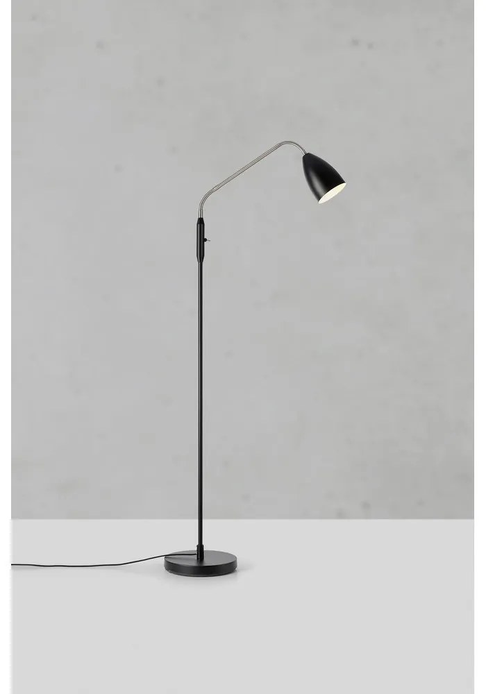 Czarna lampa stojąca LED ze ściemniaczem z metalowym kloszem (wysokość 140 cm) Patro – Markslöjd