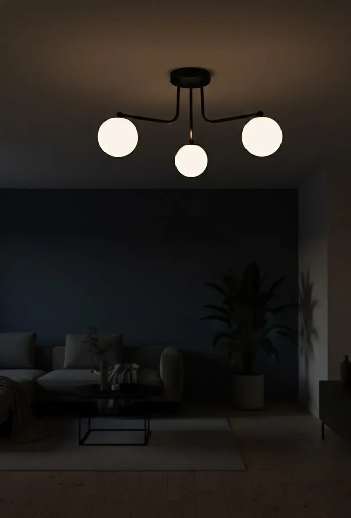 Czarna lampa sufitowa z 3 kloszami B6-M61