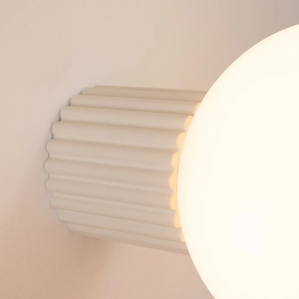 Kinkiet HALO beżowy IP44 ryflowany SOLLUX LIGHTING