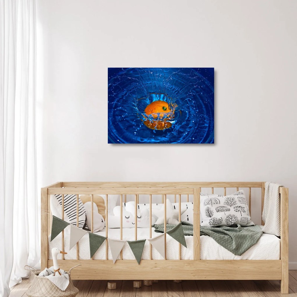 Obraz na szkle - pomarańcza w wodzie (70x50 cm)