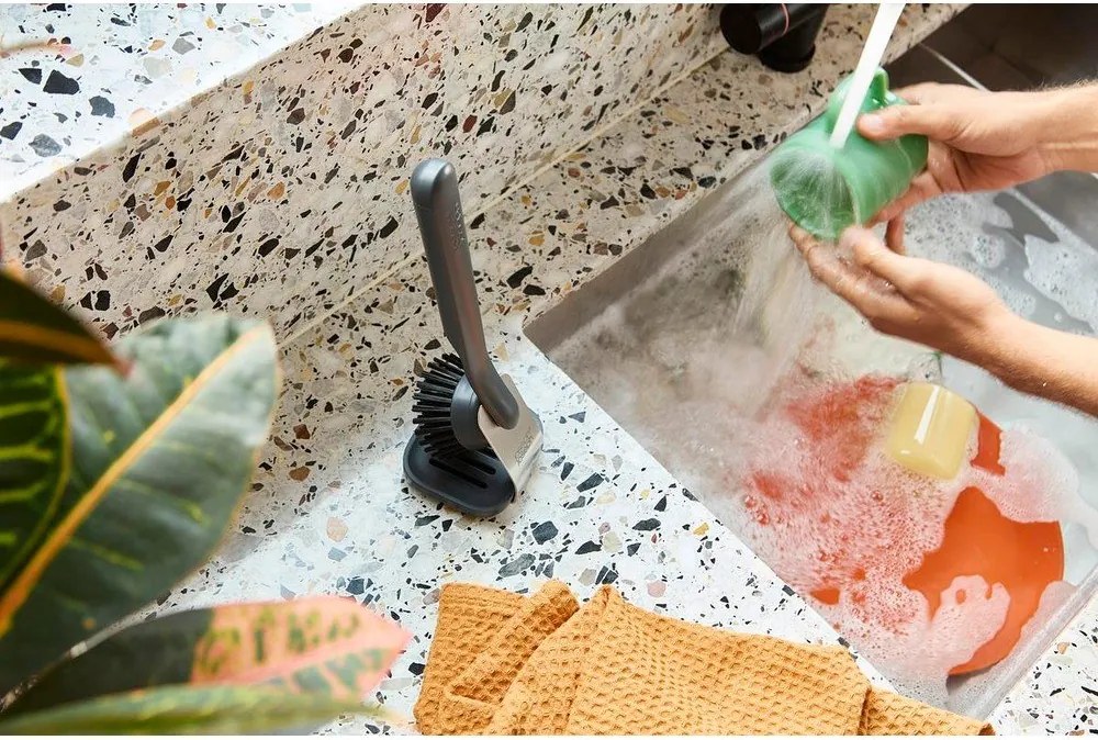 Szczotka do naczyń SinkTech – Joseph Joseph