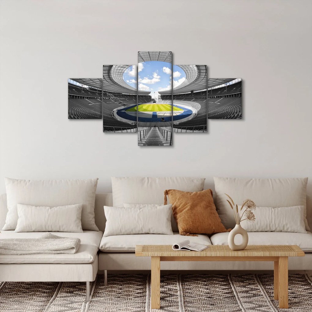 Obraz - stadion piłkarski (125x70 cm)