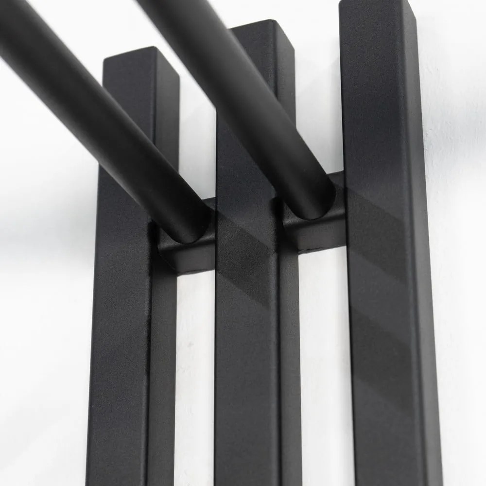 Czarny metalowy wieszak ścienny 65 cm Senza – Spinder Design
