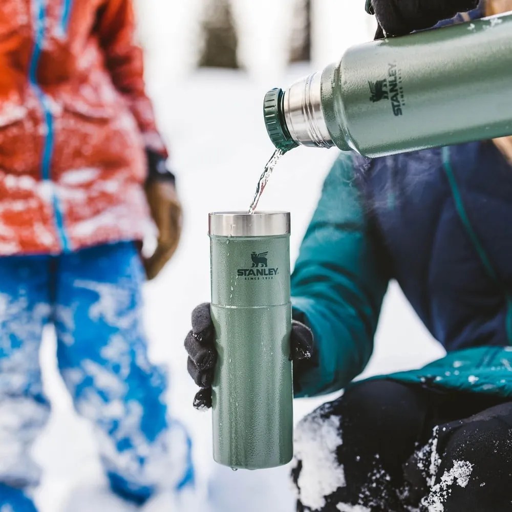 Zielony termos z kubkiem 1 l – Stanley
