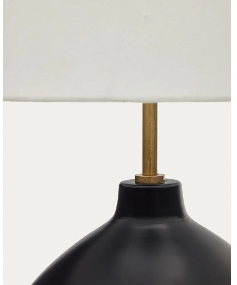 Czarno-biała lampa stołowa z tekstylnym kloszem (wysokość 72 cm) Foixa – Kave Home