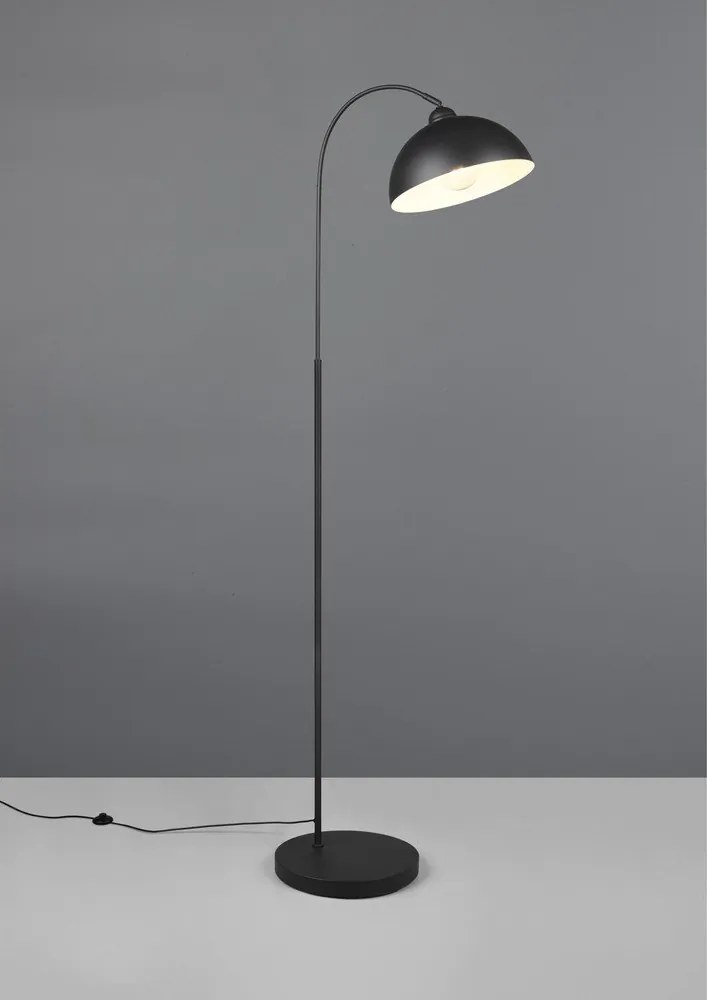 Czarna lampa stojąca z metalowym kloszem (wysokość 170 cm) Sierra – Reality