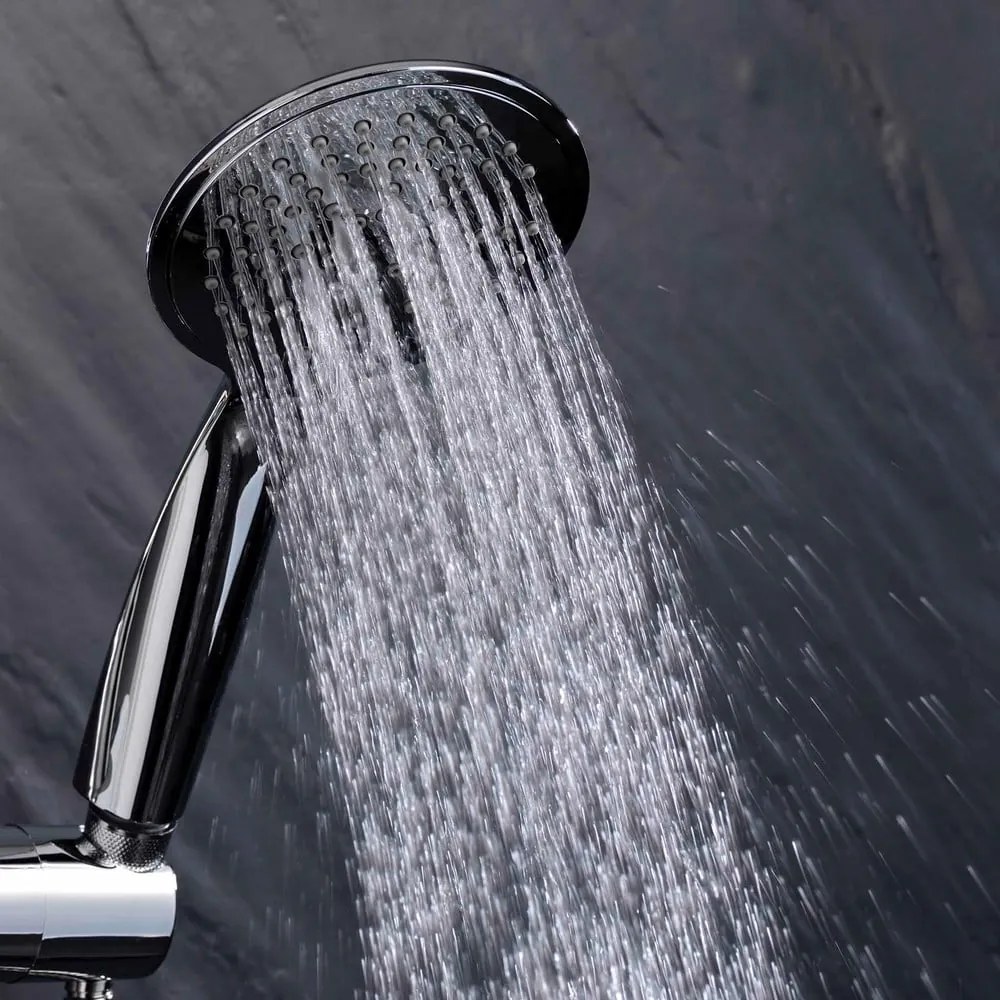 Plastikowy zestaw prysznicowy w kolorze matowego srebra ze słuchawką prysznicową 70 cm Hydro – douceur d'intérieur