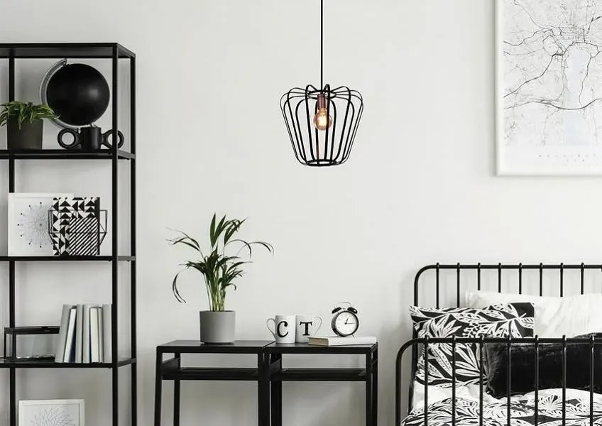 Industrialna lampa wisząca z ażurowym kloszem - V148 W4-B14