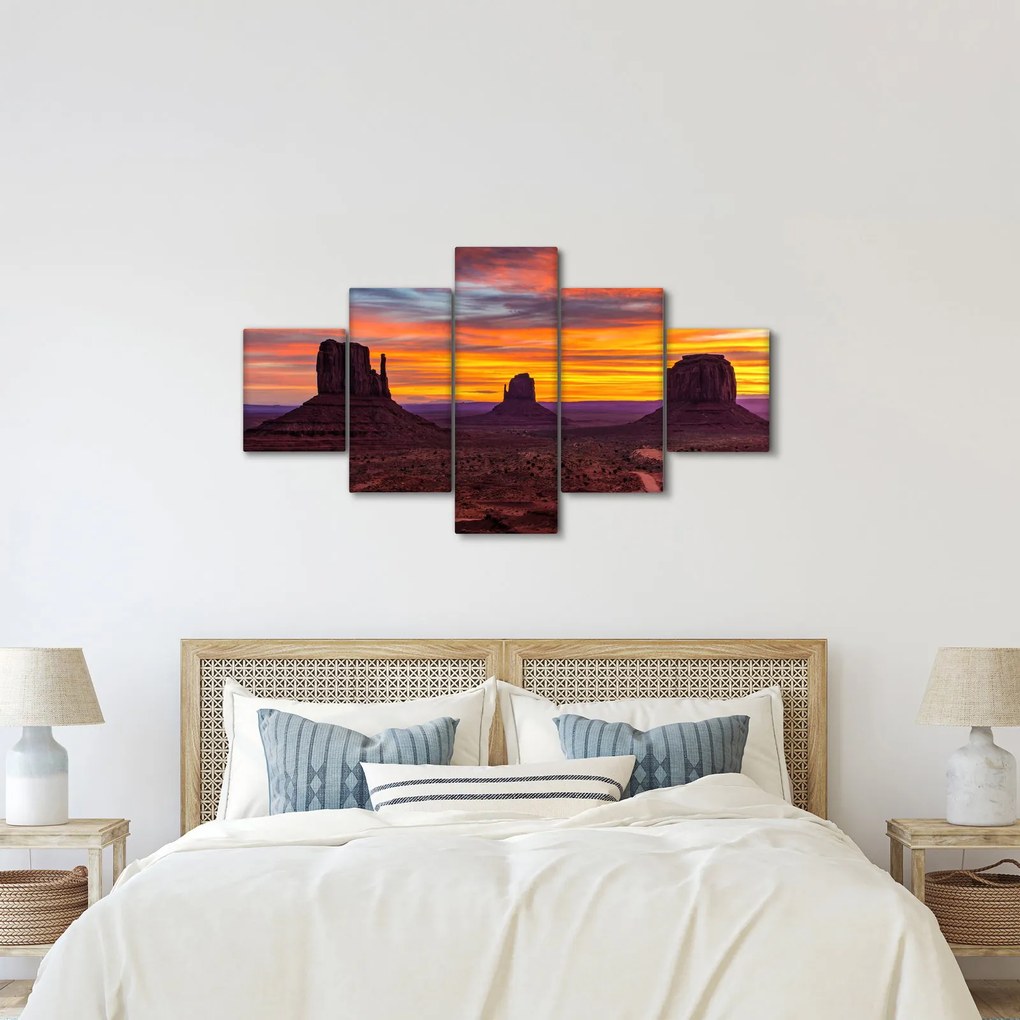 Obraz - Monument Valley v Arizonie (125x70 cm)