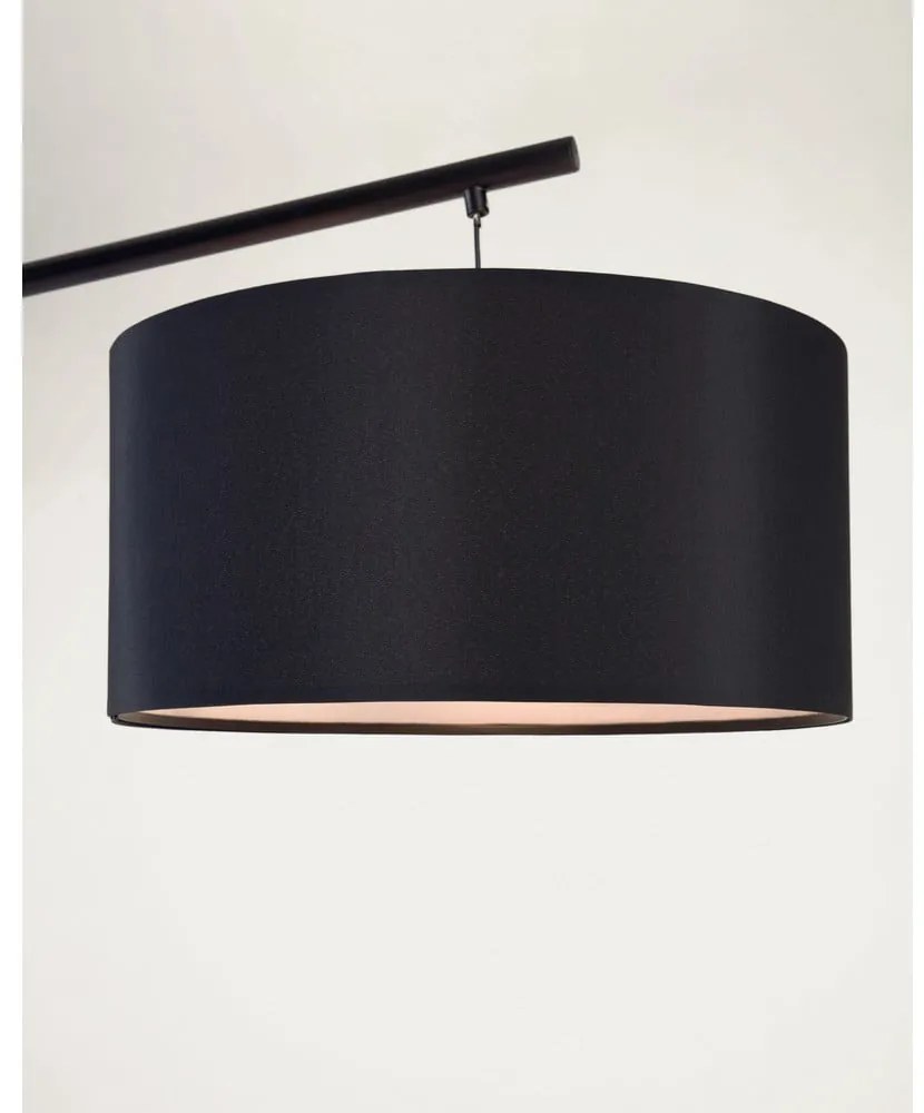Czarna lampa stojąca z tekstylnym kloszem (wysokość 221,5 cm) Ciana – Kave Home