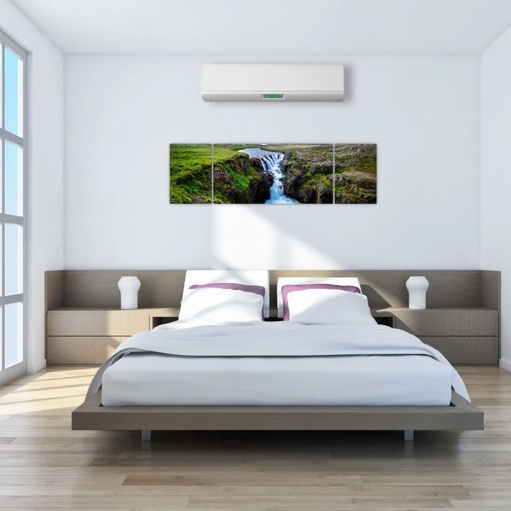 Obraz wodospadu między skałami (170x50 cm)