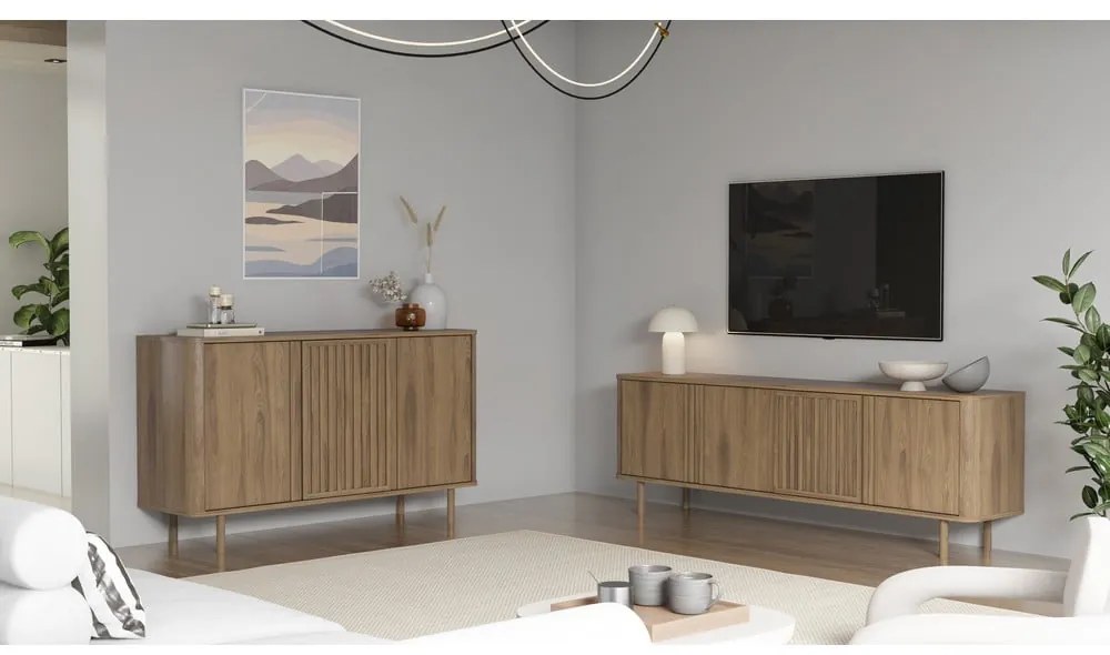 Komoda w dekorze dębu w naturalnym kolorze 138x80x40 cm Salma – Marckeric