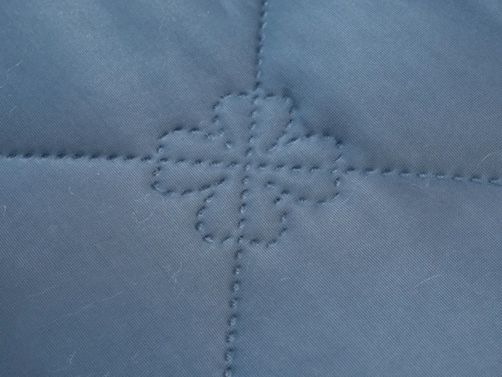 Chłodząca letnia kołdra ELARIA, ciemnoniebieska Rozmiar: 140 x 200 cm