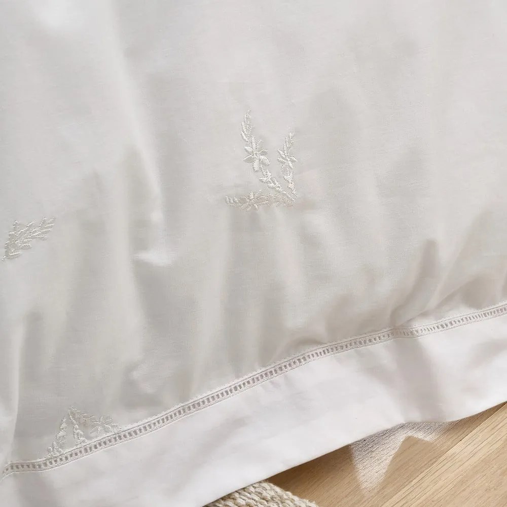 Biała bawełniana pościel jednoosobowa 135x200 cm Lottie Floral Embroidery – Bianca