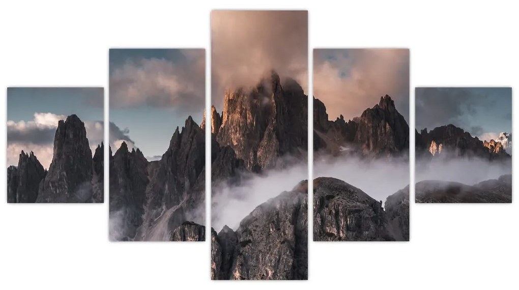Obraz - Włoskie Dolomity ukryte we mgle (125x70 cm)