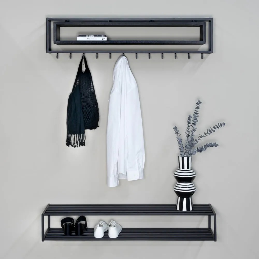 Czarna metalowa wisząca szafka na buty 118x20,5x30,5 cm School – Spinder Design