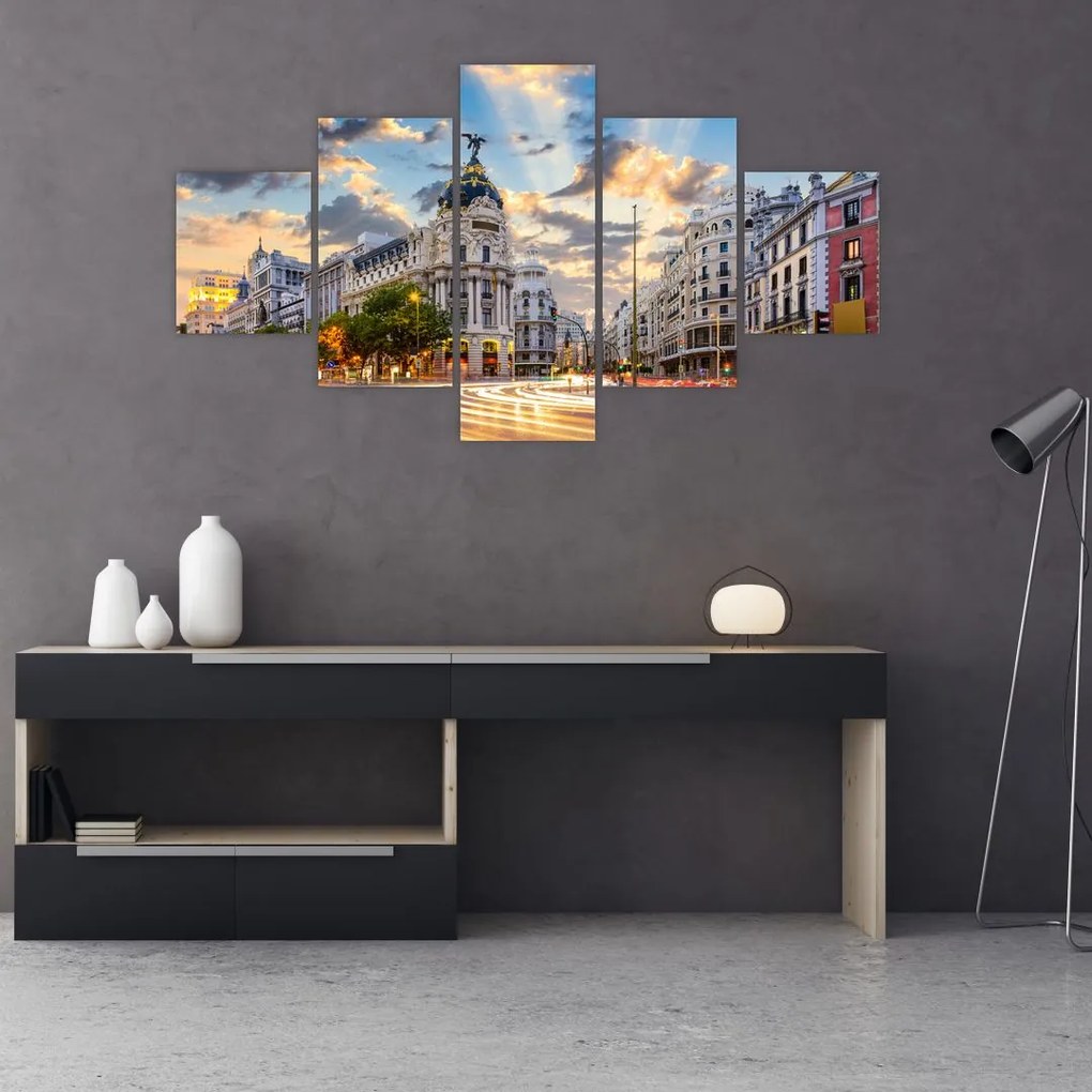Obraz - Calle Gran Vía, Madryt, Hiszpania (125x70 cm)