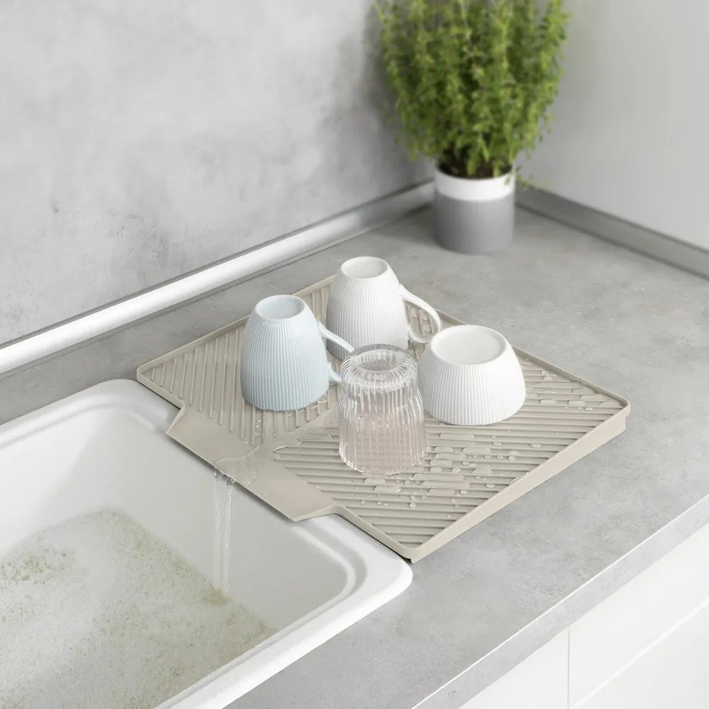 Beżowa plastikowa podkładka do naczyń 34x40 cm Nelia – Wenko