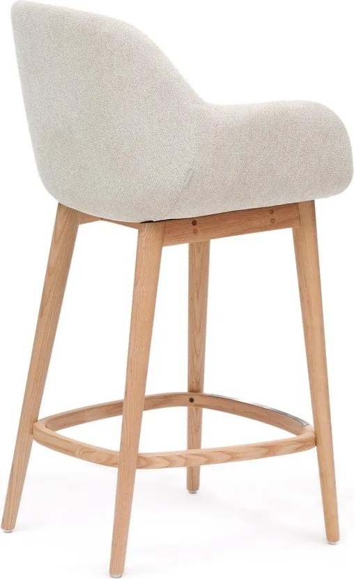 Beżowy tapicerowany hoker z podłokietnikami (wysokość siedziska 66 cm) Konna – Kave Home