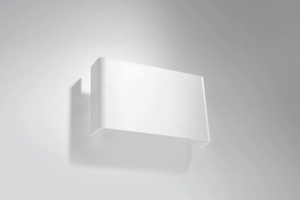 Kinkiet w stylu minimalistycznym E744 P3-R38