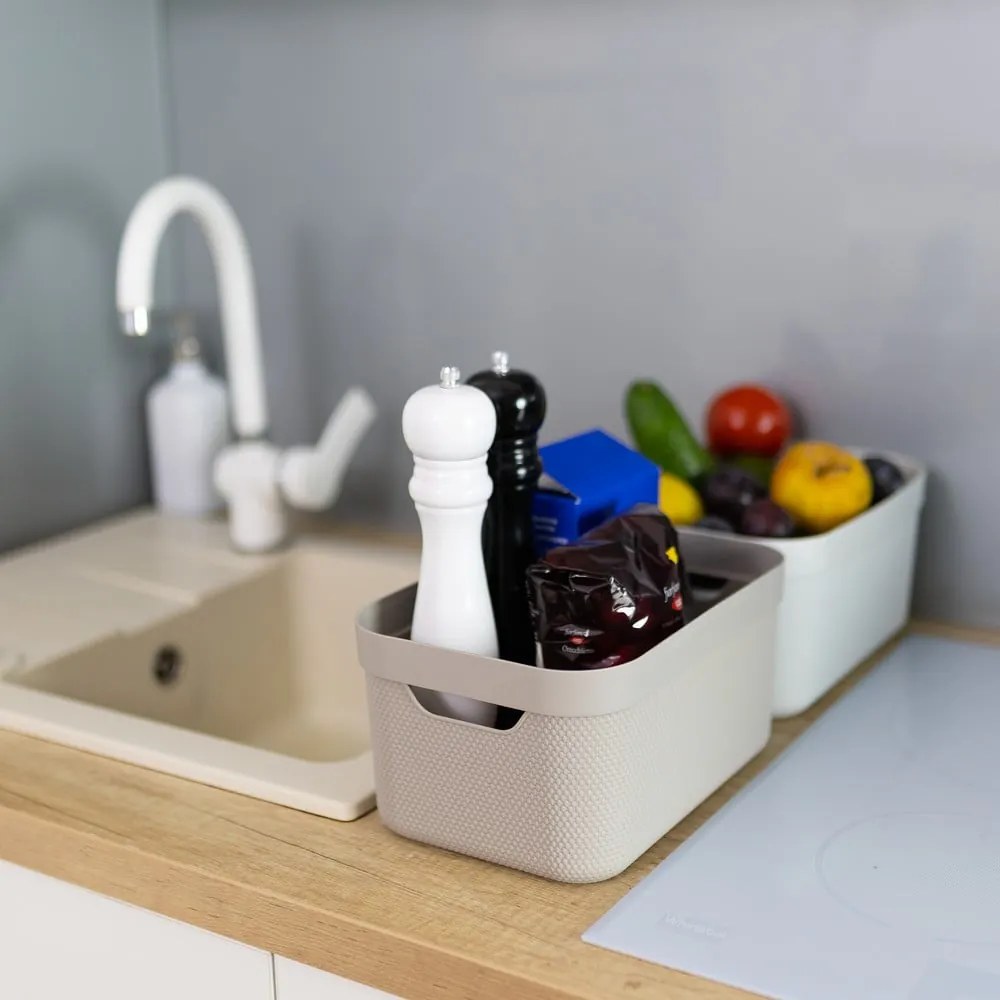 Plastikowy pojemnik z pokrywką Deco − Rotho