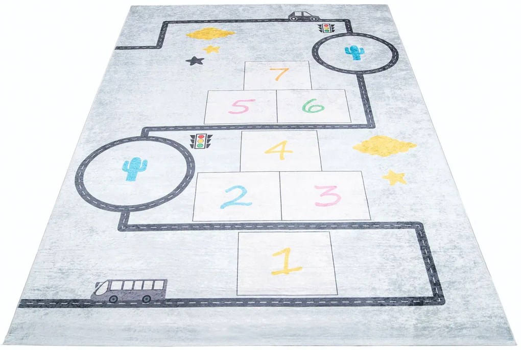 Niebieski dywan dziecięcy z grą w klasy i drogą G2-G52