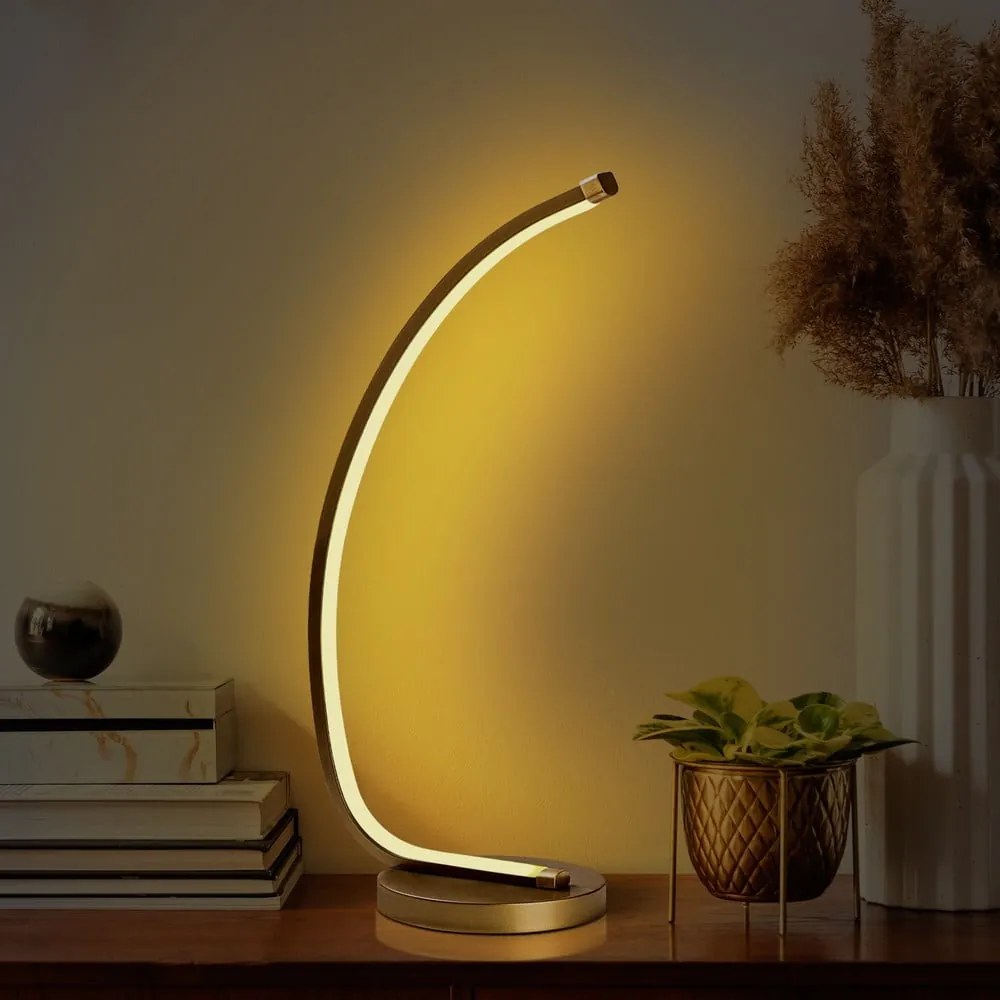 Lampa stołowa LED w kolorze złota (wysokość 43 cm) Bevel – Opviq lights