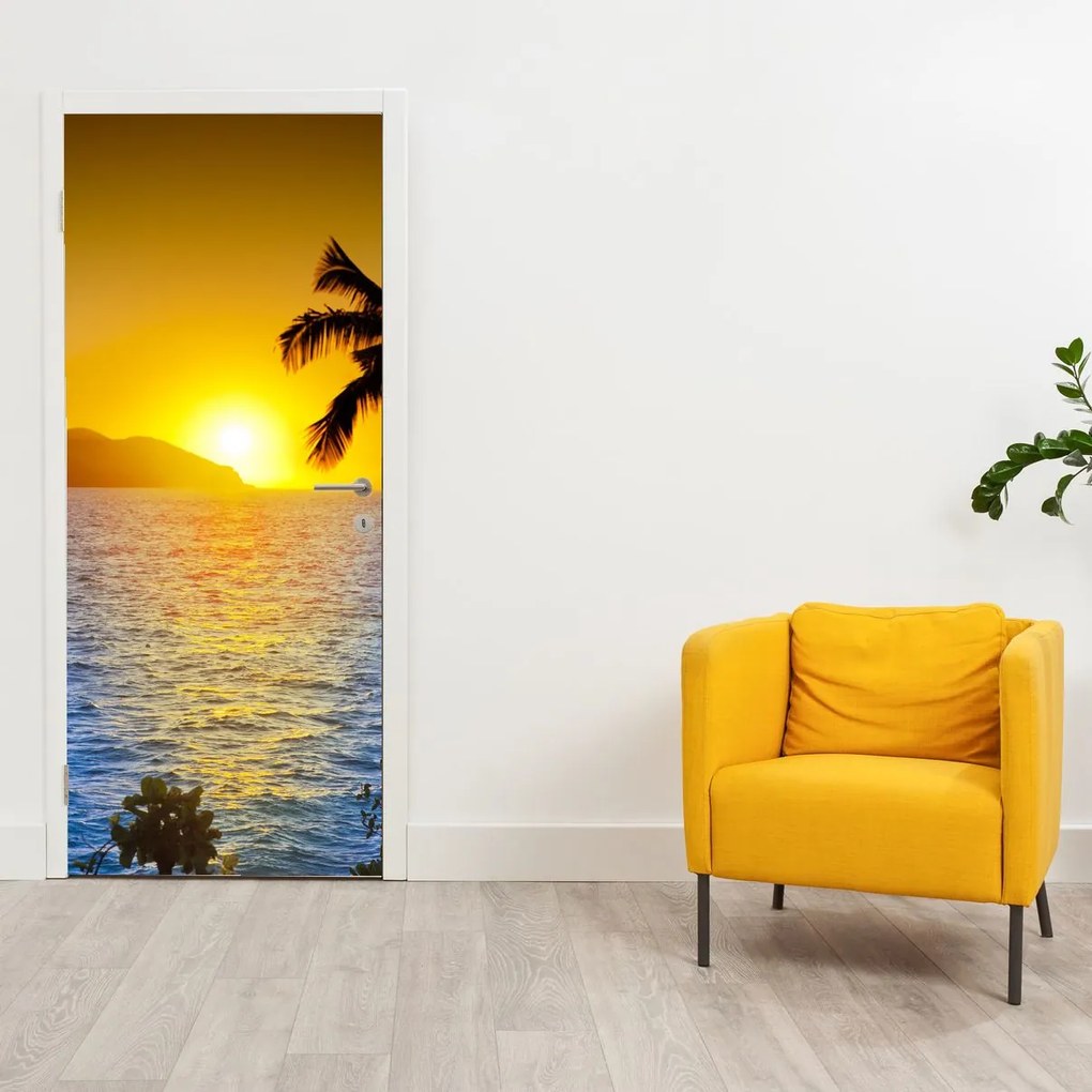 Fototapeta na drzwi - Zachód Słońca nad morzem (95x205cm)