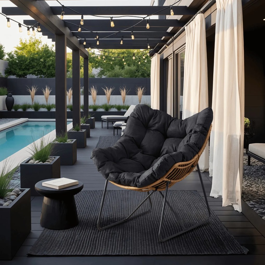 Fotel ogrodowy z poduchą Fin na płozach, czarny