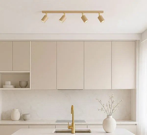 Beżowa lampa sufitowa z 4 reflektorami D8-R64