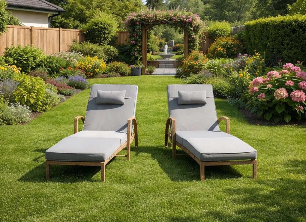 Zestaw 2 leżaków ogrodowych technorattan Ravello, naturalny, poduszki szare