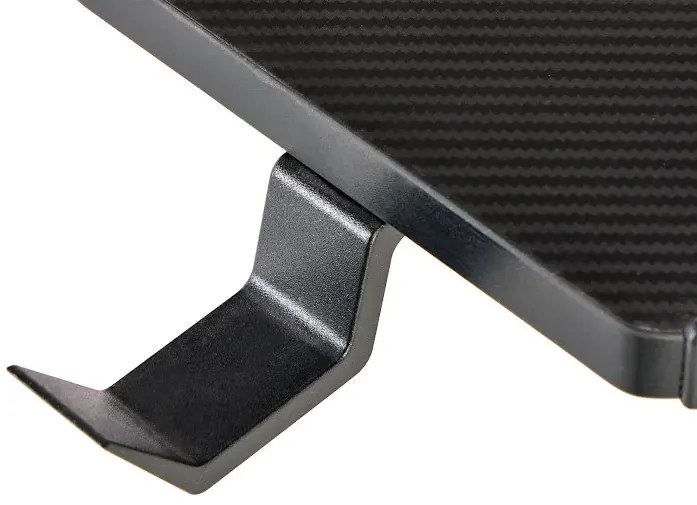 Czarno-czerwone biurko gamingowe S7-F60