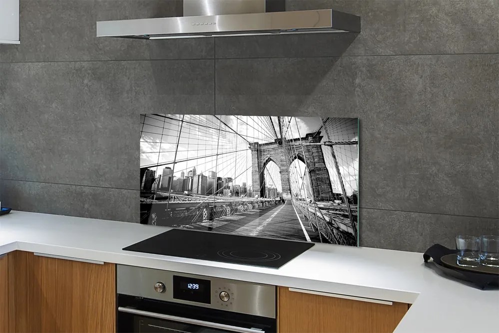 Panel szklany do Kuchni Most na Tle Wieżowców