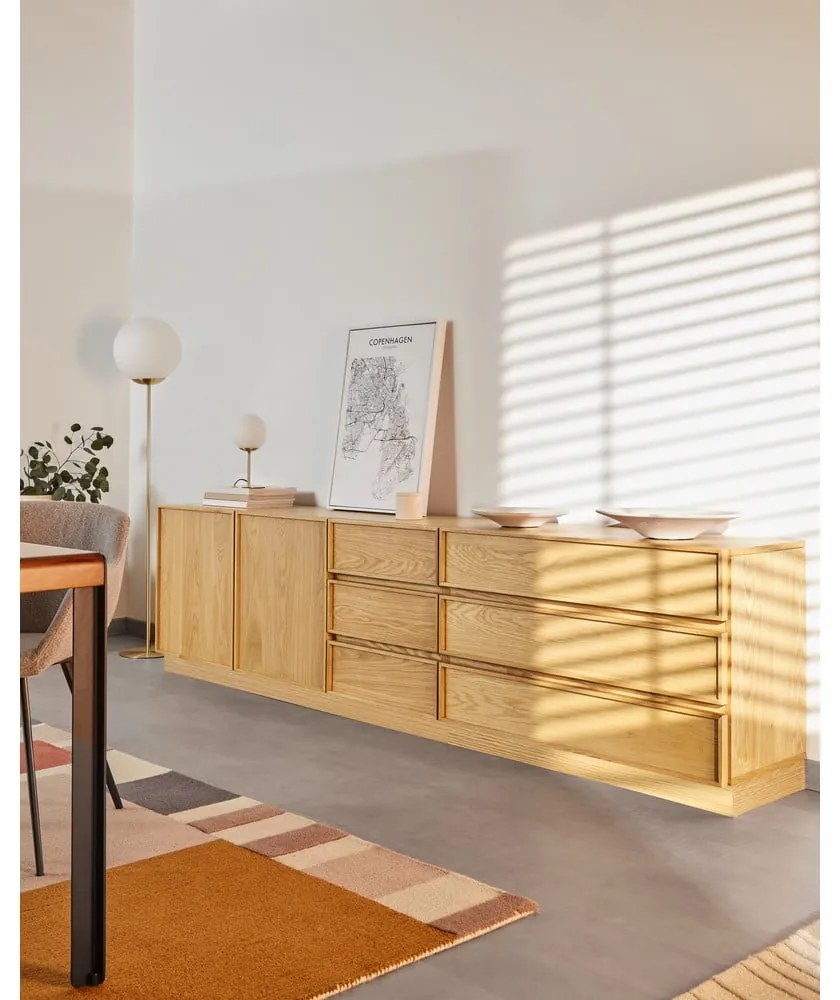 Lampa stojąca w kolorze złota ze szklanym kloszem (wys. 150 cm) Mahala – Kave Home